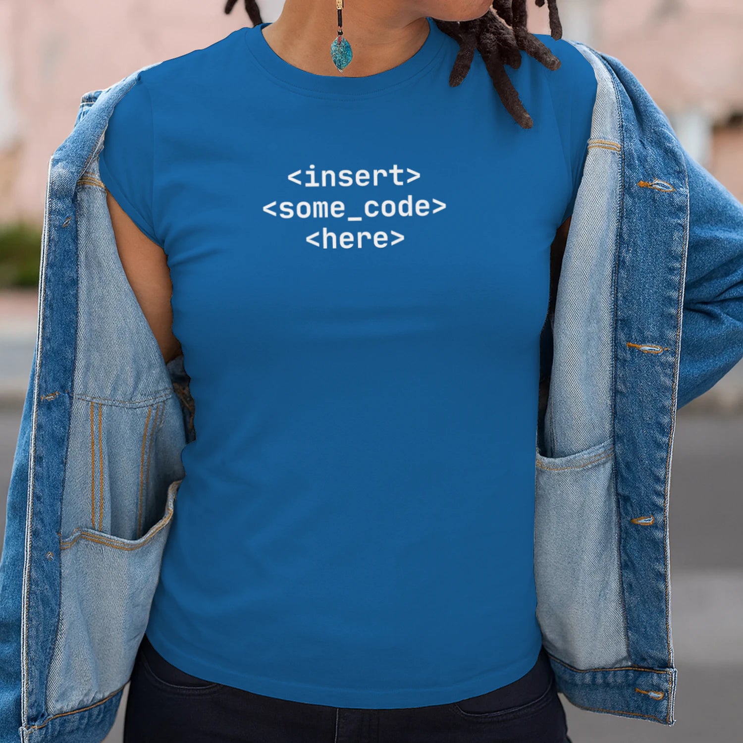 {"origin":"mayzing","colors":["Royal","Royal","Royal","Royal","Royal","Royal","Royal"],"sizes":["4XL","3XL","2XL","XL","L","M","S"],"isMainImage":false}